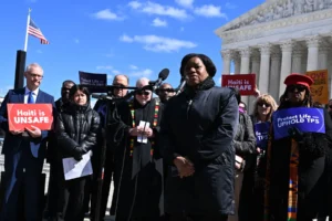 HAITIAN BRIDGE ALLIANCE SUPPORTS SUPREME COURT FILING CHALLENGING TPS TERMINATION FOR HAITIANS